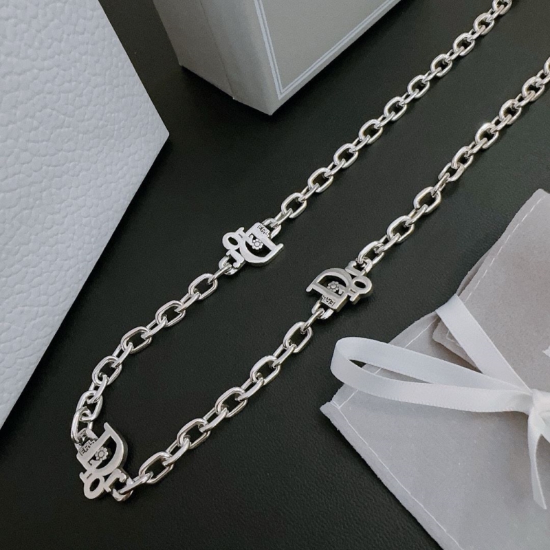 chr1st1an D10r necklaces